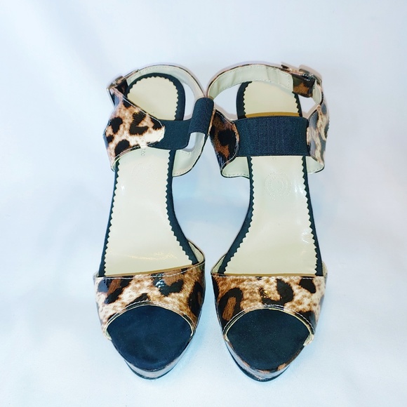 Vittorio D' Firenze Animal Print Slip-On Pumps - Picture 6 of 8